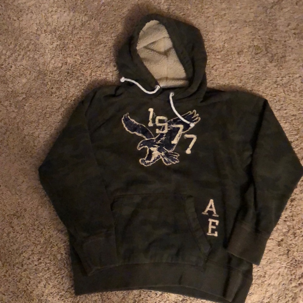 American Eagle Outfitters men’s hoodie-Size L